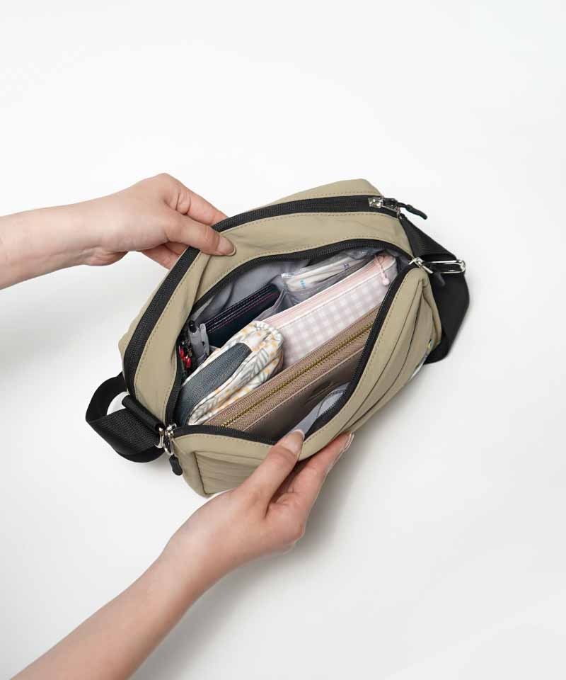 プリントショルダーバッグ＜撥水加工＞｜スカンジナビアンフォレスト