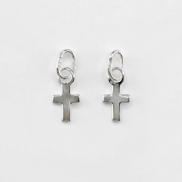 0010413SVT SV925製トップ クロス Cカン付 チャーム9.0×4.5×0.7mm,Cカン外径5.3×3.7mm線径0.7mm 1ヶ