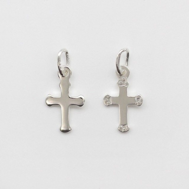 0010414SVT SV925製トップ クロス Cカン付 チャーム12.5×7.5×0.8mm,Cカン外径5.3×3.7mm線径0.7mm 1ヶ