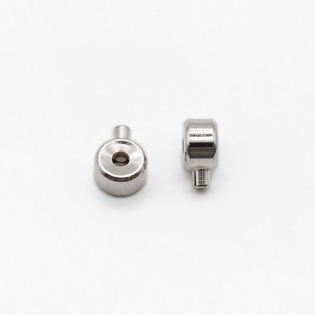 9340016BRP 真鍮製ワンパッチン ロジウム 4.0×3.0×2.0mm 穴径0.9mm 4ヶ