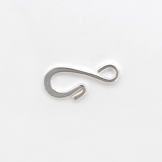 0020142SVP SV925製フック 16.0×7.5×1.2mm 1ヶ - 卸シルバーチェーン