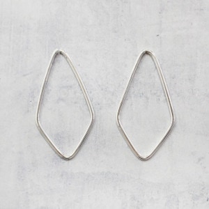 0020094SVP SV925製パーツ インフィニティ 6.5×17.0×1.5mm 1ヶ - 卸