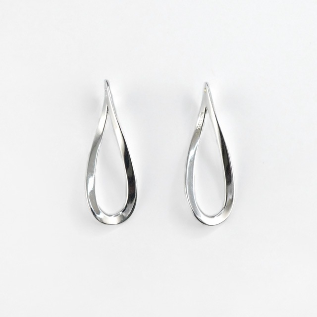 Silver Sale925 商品 0020268SVC SV925製チャーム ドロップ ツイスト 28.0×10.0×0.8mm 1ヶ