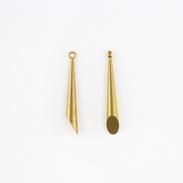 901F0059BRC 真鍮製チャーム スティック斜めカット 生地 21.0×3.0mm 10ヶ