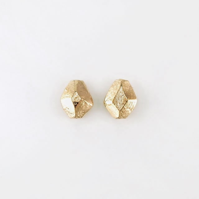 2210677BRB 真鍮製ビーズ ランバスカット ゴールド 14.0×12.0×6.0mm穴径約1.5mm 2ヶ【SALE】
