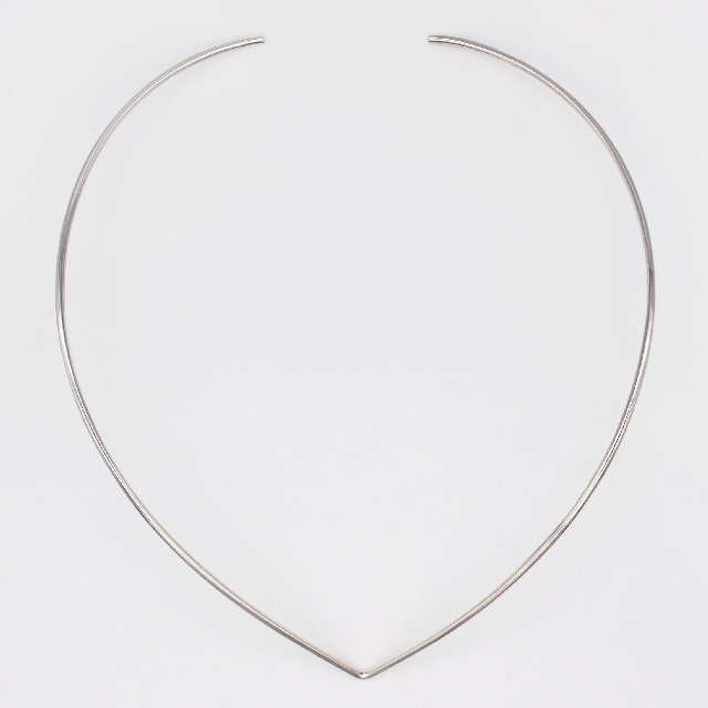 74041135VSVN SV925製 V字チョーカー 14.0×12.0cm線径2.0mm 1ヶ
