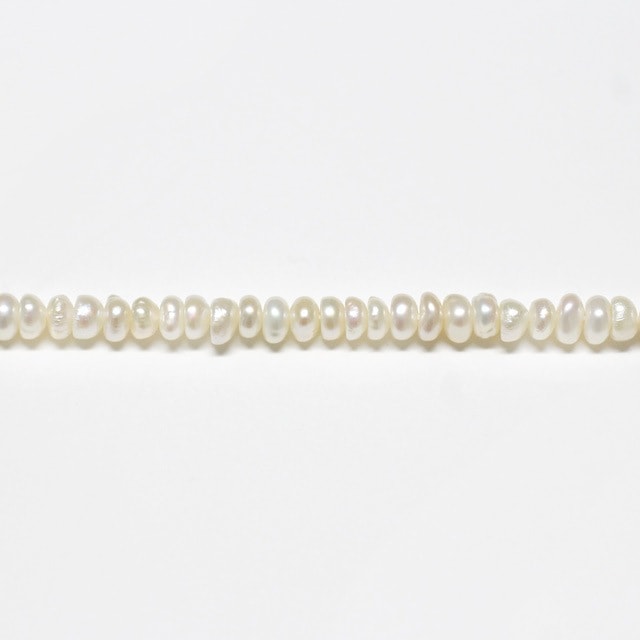 80WBT34WH 淡水パールビーズ ボタン ホワイト 約3-4mm 約20cm 1連