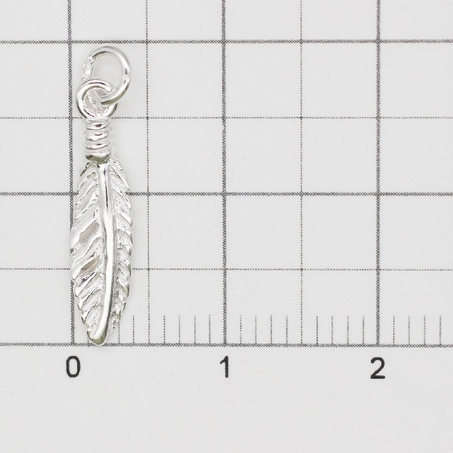0020104SVT SV925製トップ フェザー チャーム17.5×4.0×1.5mm,丸カン外径4.0mm線径0.8mm 1ヶ