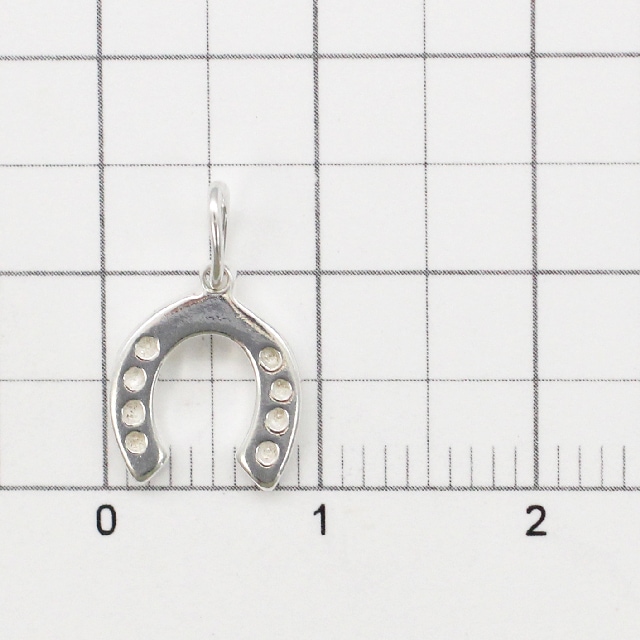 0010423SVT SV925製トップ 馬蹄 Cカン付 チャーム10.5×9.0×1.5mm,Cカン外径5.0×3.0mm線径0.6mm 1ヶ