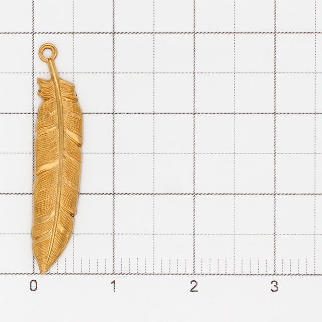 1080095BRC 真鍮製チャーム フェザー 裏抜き 生地 29.0×6.0×1.5mm 1ヶ