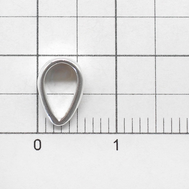 0010754SVP SV925製バチカン 9.0×3.5×6.5mm 1ヶ - 卸シルバーチェーン