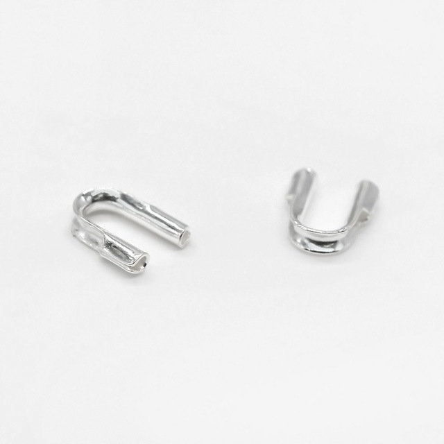 0010559SVP SV925製U字金具 5.0×4.0×1.0mm 10ヶ - 卸シルバーチェーン