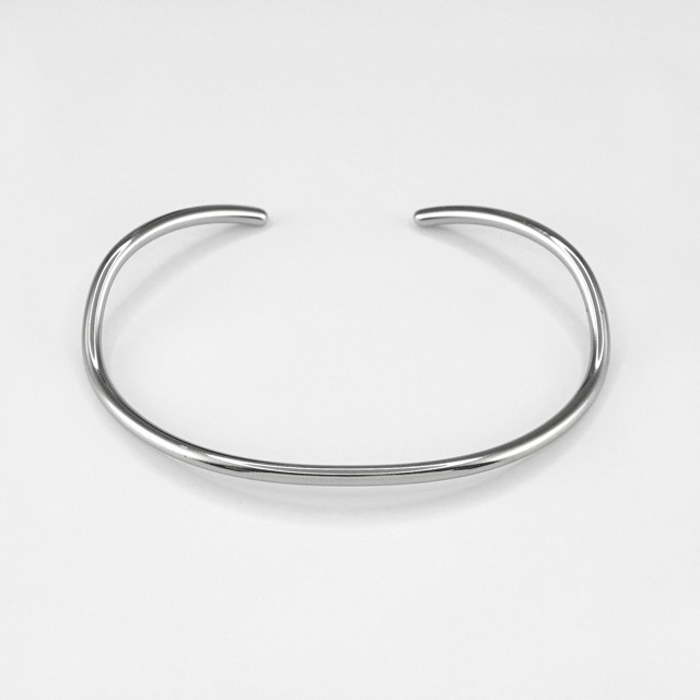 21H0006STL ステンレス製バングル 約4.5×6.5cm,線径2.5mm,内周約16cm 1ヶ