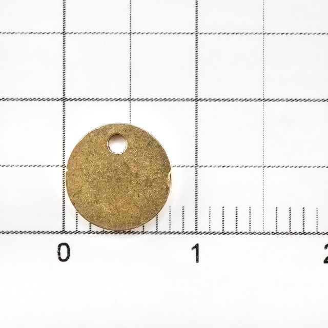 2210172BRC 真鍮製チャーム プレートラウンド 生地 直径8.0mm厚1.0mm 8