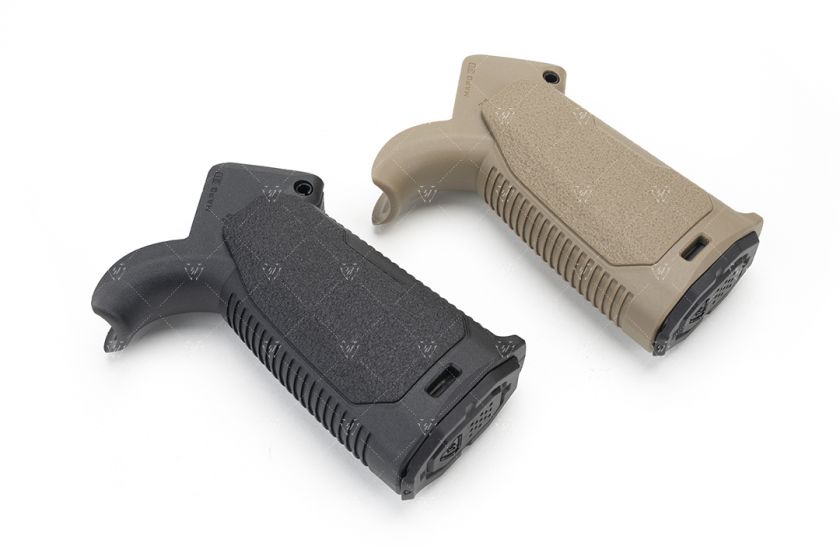 ストライク インダストリーズ AR マルチグリップ FDE 実物 ストライクインダストリー AR Multi-Angle Pistol Grip Strike