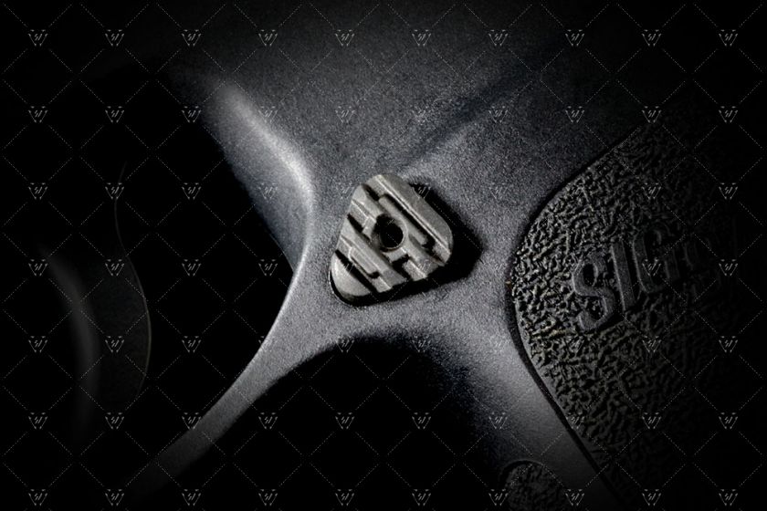 ���ȥ饤����������ȥ꡼ Modular Magazine Release for Sig Sauer P320 Strike Industries SI-P320-MMR