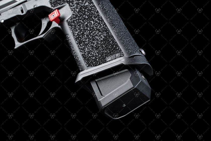 ���ȥ饤����������ȥ꡼ Magwell for Polymer80 - G17 & G19 Frames Strike Industries SI-P80-MagWell