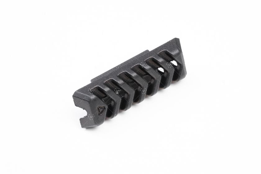 ���ȥ饤����������ȥ꡼ Strike Siegen Rail Cover in Black - 5pcs/pk Strike Industries SI-SIEGEN-COVER-BK