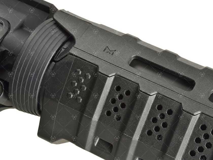 ���ȥ饤����������ȥ꡼ Carbine Length Handguard Strike Industries