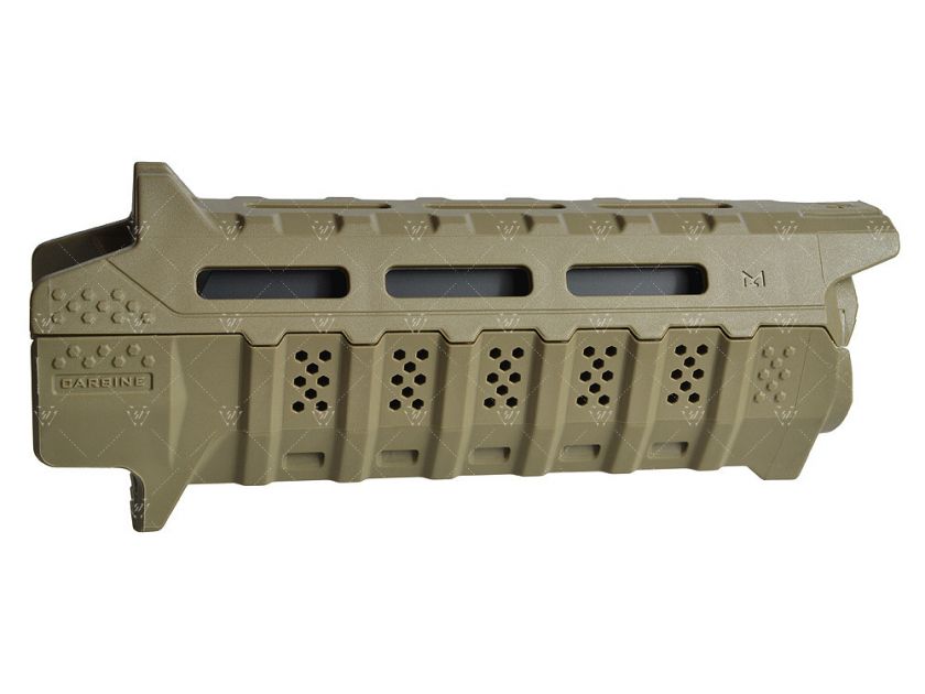 ���ȥ饤����������ȥ꡼ Carbine Length Handguard Strike Industries