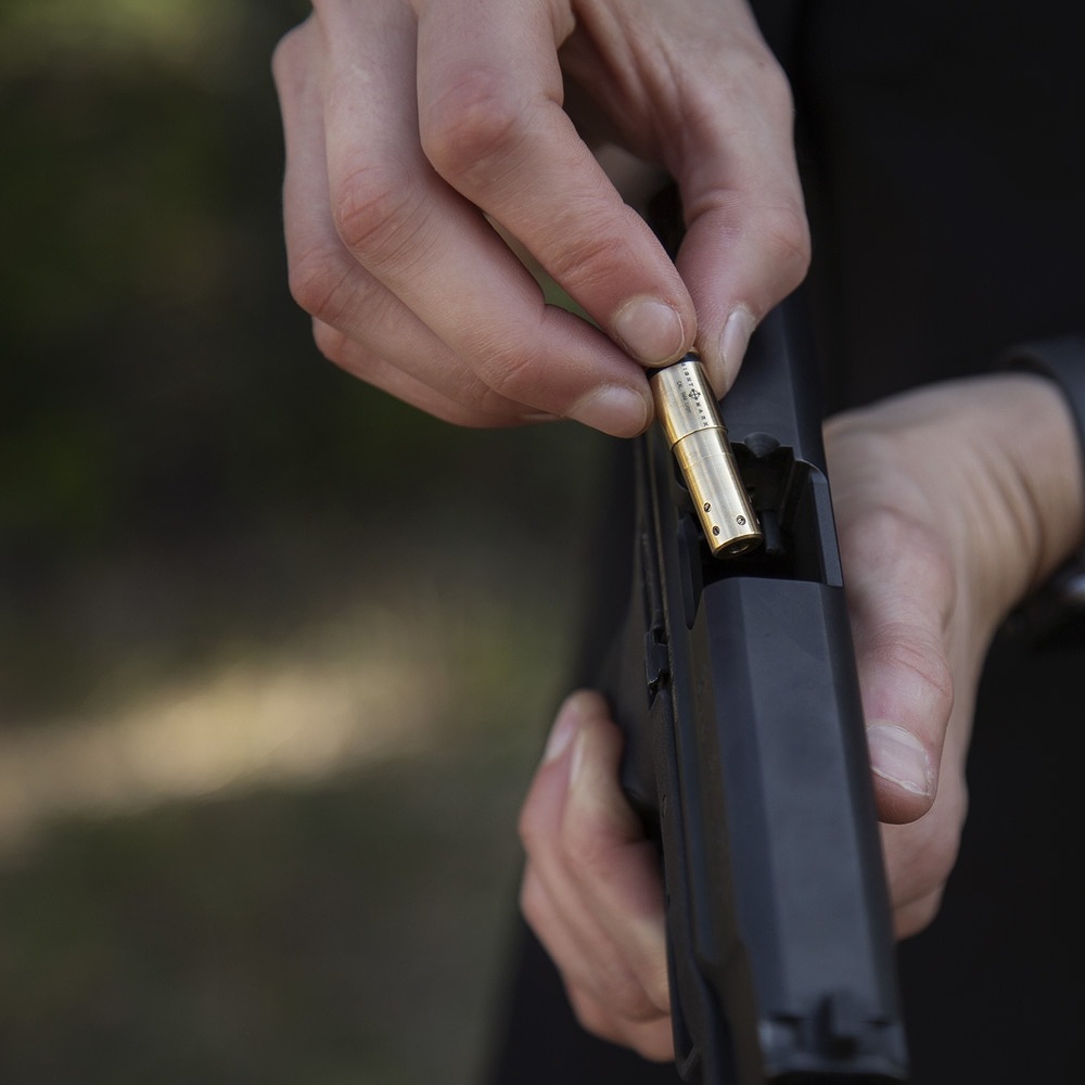 �����ȥޡ��� �ܥ������� Accudot 9mm Luger Red Laser Boresight Sightmark SM39052