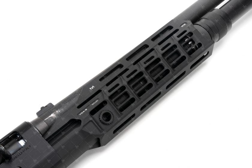 ���ȥ饤����������ȥ꡼ VOA Handguard for Benelli M2 Strike Industries