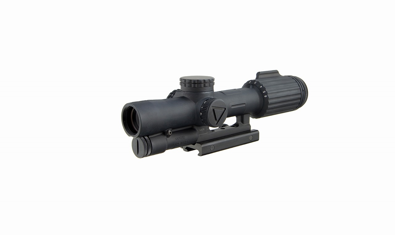 �ȥꥸ���� VCOGR 1-6x24; Green Segmented Circle/Crosshair 300 BLK; Thumb Screw Mt. Trijicon VCOG 1-6x24 LED Riflescope - .300 BLK VC16-C-1600046