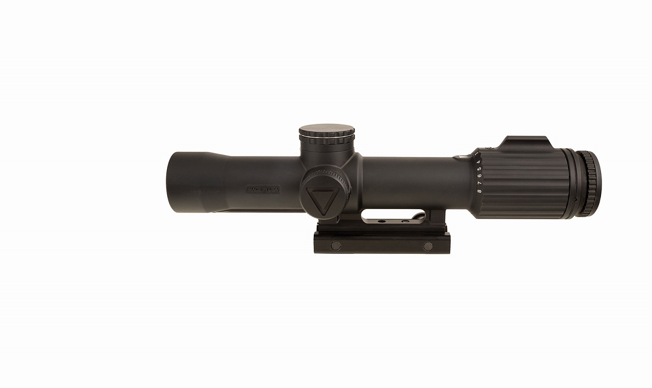 �ȥꥸ���� VCOGR 1-8x28 Riflescope, Red MRAD Crosshair Dot Reticle w/ Thumbscrew Mount Trijicon VCOG 1-8x28 LED Riflescope- MRAD VC18-C-2400003