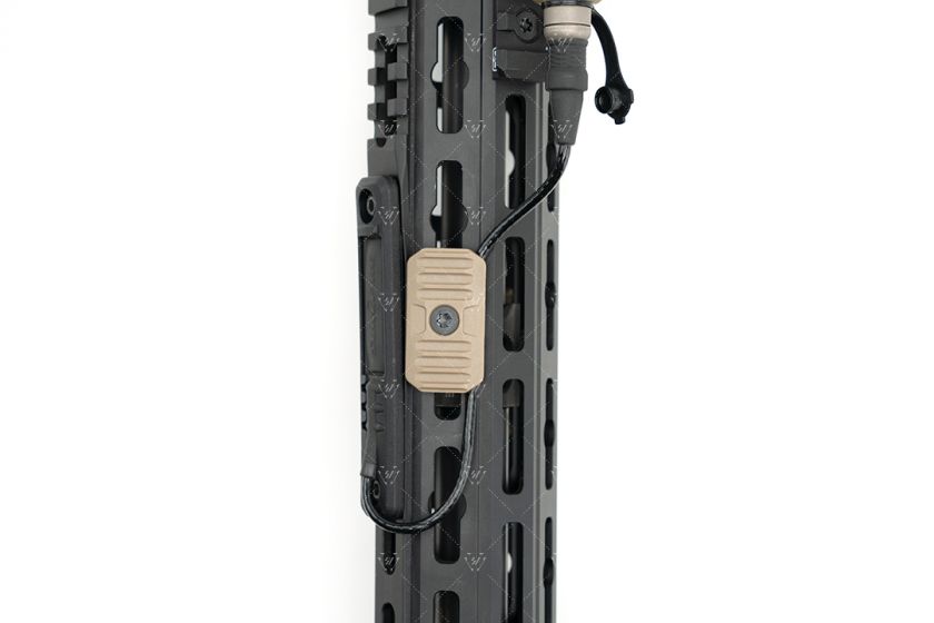 ���ȥ饤����������ȥ꡼ M-LOK Cable Management Covers - Long or Short Strike Industries