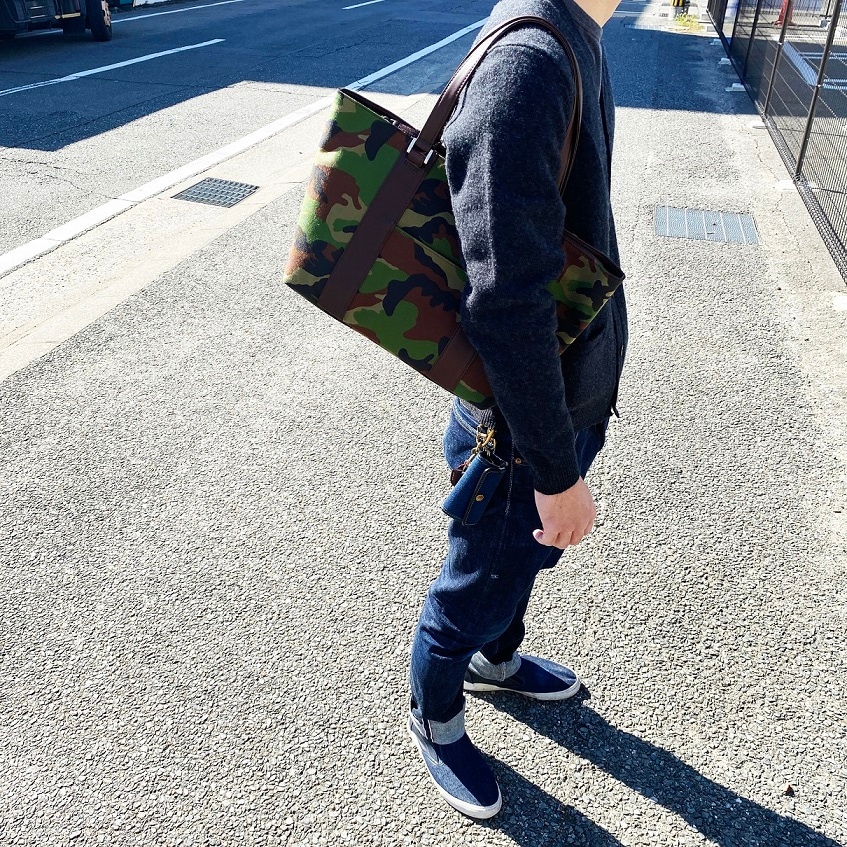 コーデュラ/カーフ トートバッグ 迷彩 | BAG | HOMMON（ホンモン）