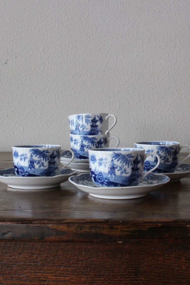 フィンランド アラビア シンガポールのカップ＆ソーサー 1970年代頃