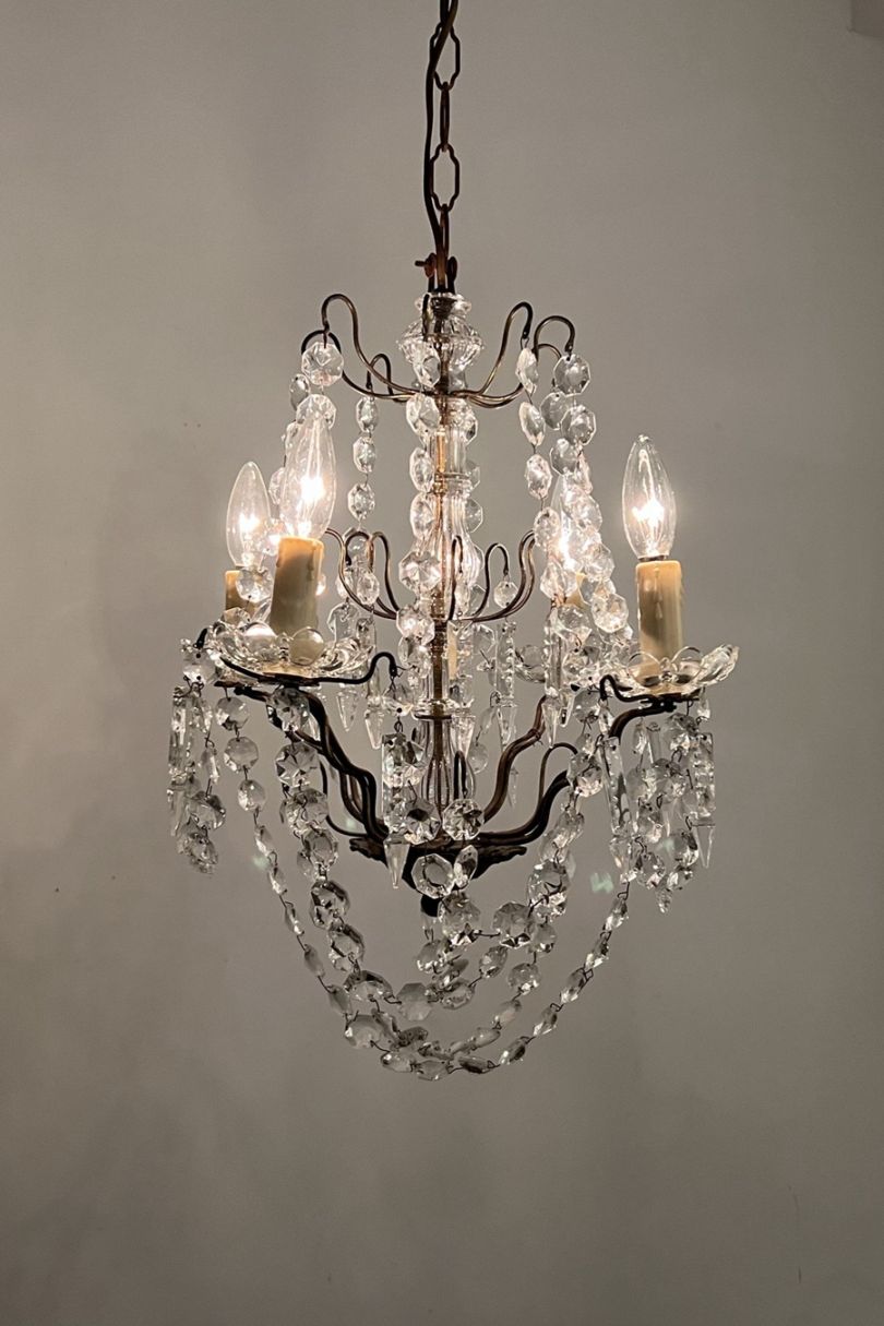 アンティークガラスのシャンデリア フランス アンティーク クリスタルドロップシャンデリア 4灯 6853