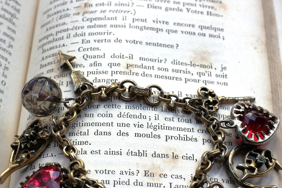 ��Coro�ϥ�����������ơ��������㡼�ࡡ�֥쥹��åȡ�5789_05