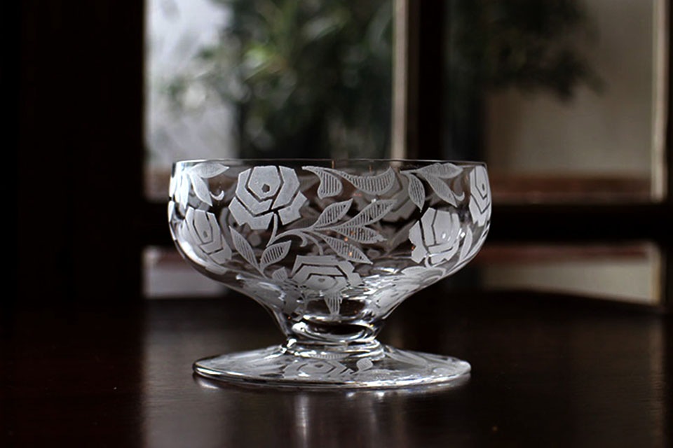 オールドバカラBACCARATルネサンス　クリスタルデザートボウル　被せアンバー オールドバカラBACCARATルネサンス クリスタルデザートボウル 被せアンバー