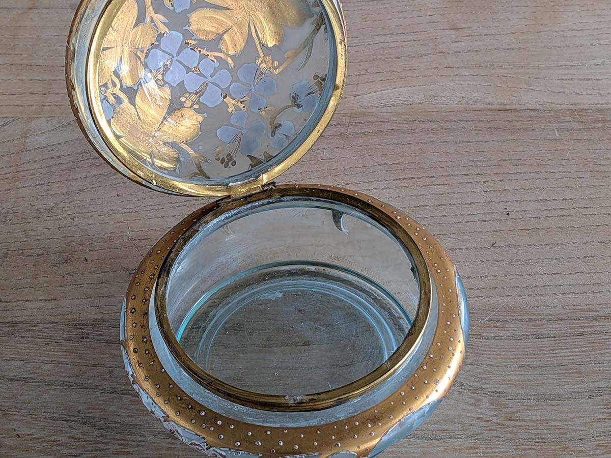 19��������̤��ܤ��줿�ޥ��˥����γ��ե饦��ɥ�������7509