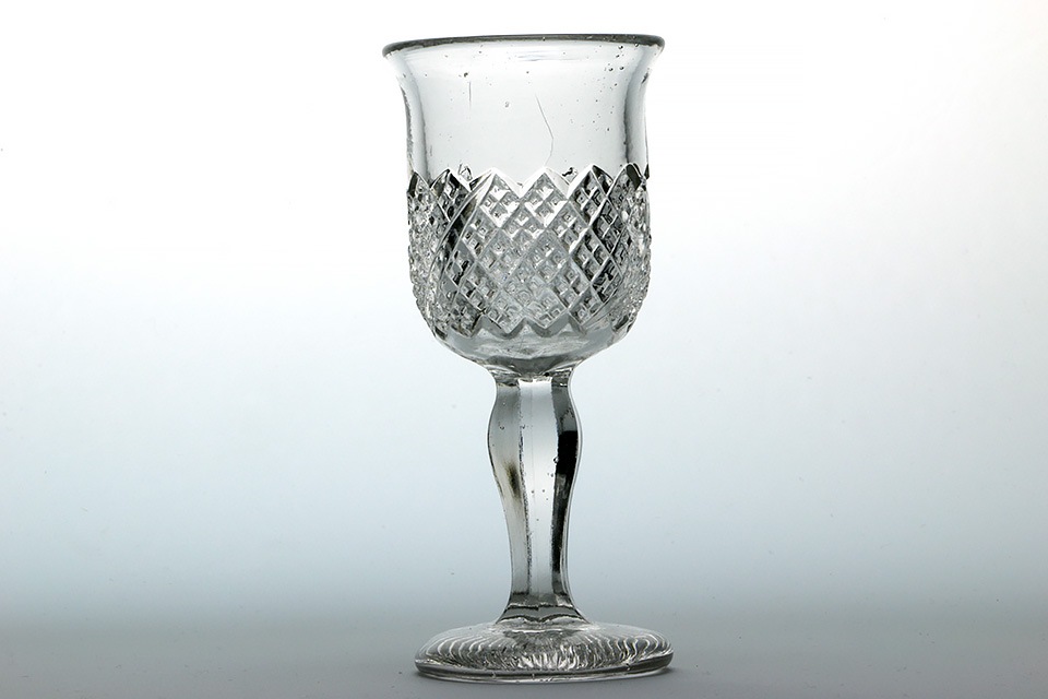 ヴィクトリアンフリントガラスのリキュールグラス・1897' 163