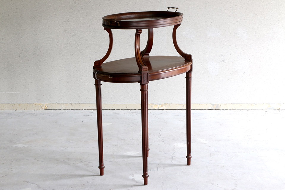 ��SALE�ա��ƥ����ơ��֥롦���饹�ȥ졼�� 2100