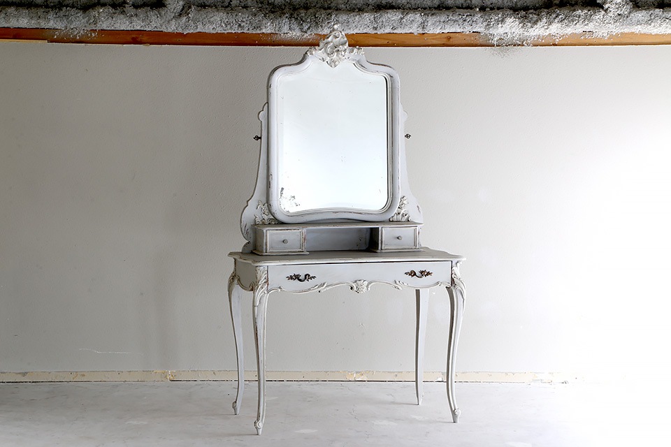 �������ʥڥ���ƥåɥɥ�å��󥰥ơ��֥롡2326