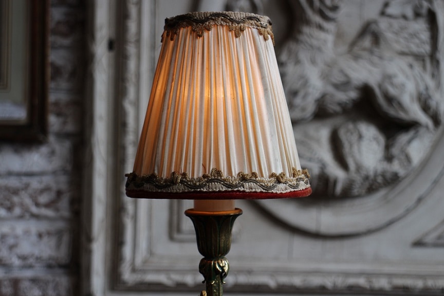 フランス製　真鍮アンティークグラスランプ フランス製真鍮アンティークグラスランプ