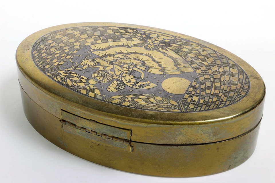 ���祳�졼�ȥܥå��� 552