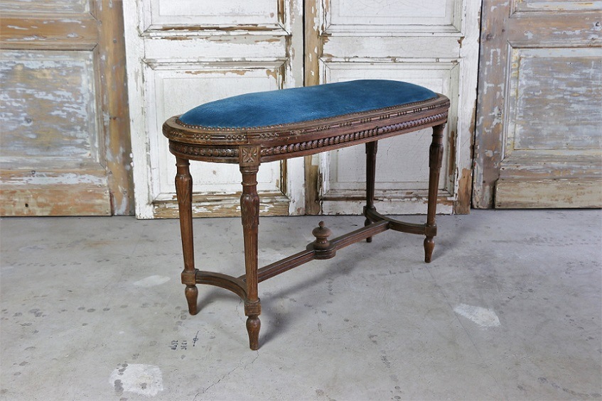ルイ16世様式 フレンチスツール 4723 | すべての商品 | Majorelle