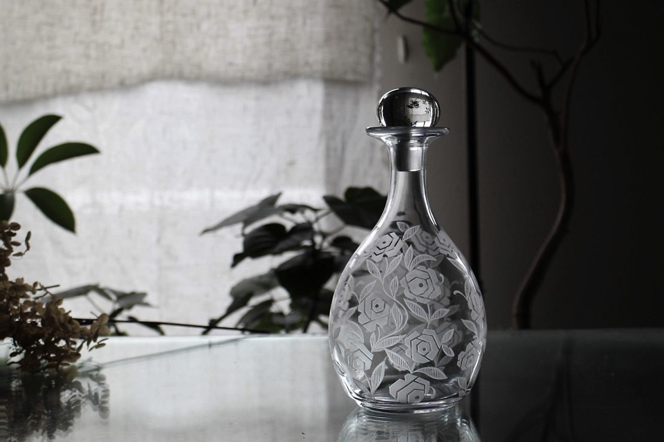 オールド・バカラ ジョルジュ・シュバリエ 植物文 大型 デカンタ 23cm