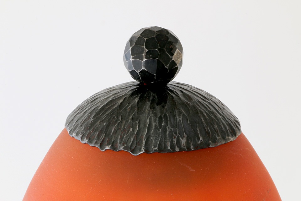 �ɡ���/�ơ��֥���� 285