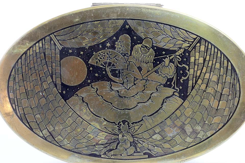 ���祳�졼�ȥܥå��� 552