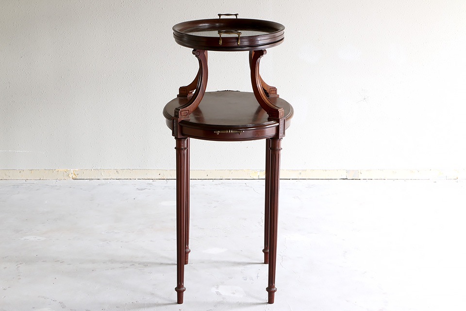 ��SALE�ա��ƥ����ơ��֥롦���饹�ȥ졼�� 2100