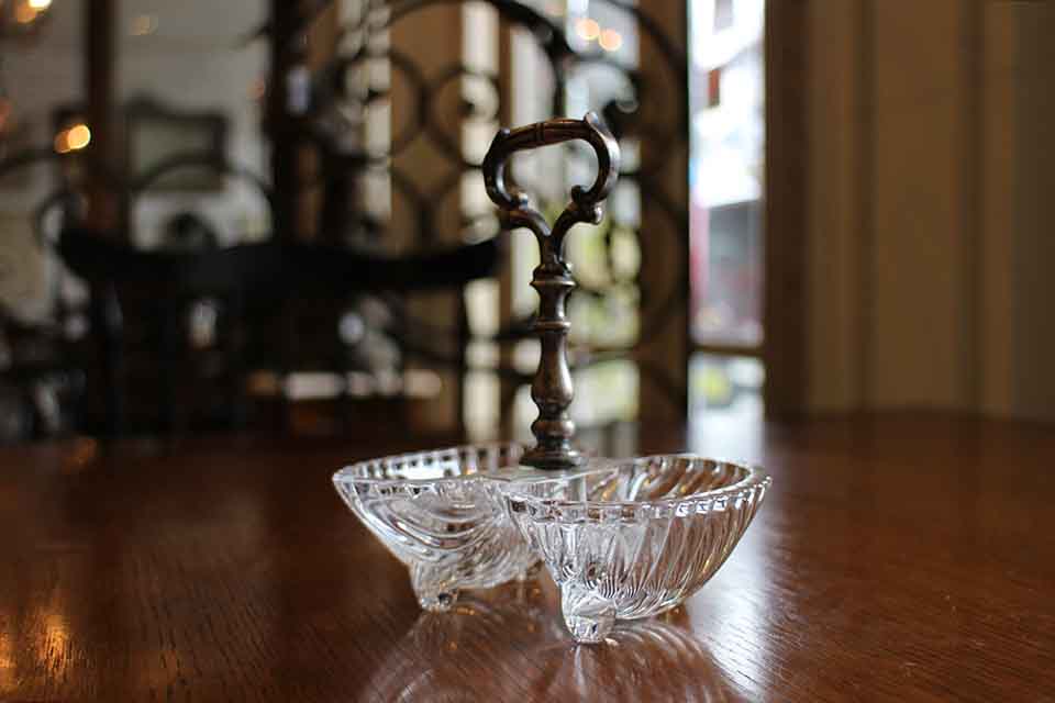 オールドバカラ クリスタル ソルト&ペッパー セット 塩&コショウ スプーン付き オールドバカラ クリスタル ソルト&ペッパー セット 塩&コショウ