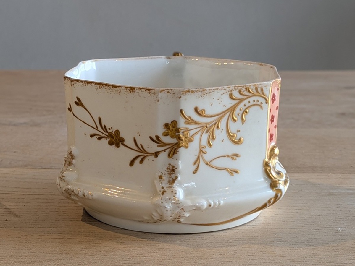 �ե�󥹡���⡼���塡��̤��ܤ��줿�礭��Υ��åס�7098