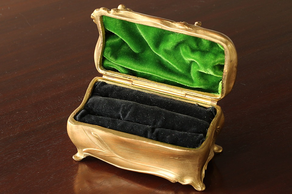 ��������719