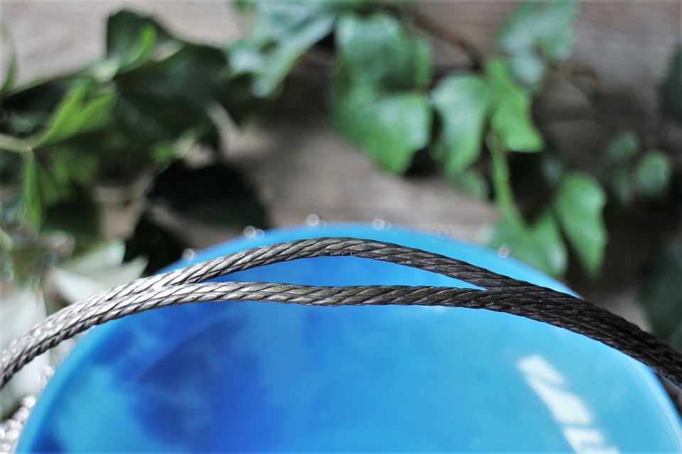 �ե�󥹡��᥿��Х����åȤ˥֥롼���饹�ܥ��뤬�Ĥ�������ݡ��ȡ�5308