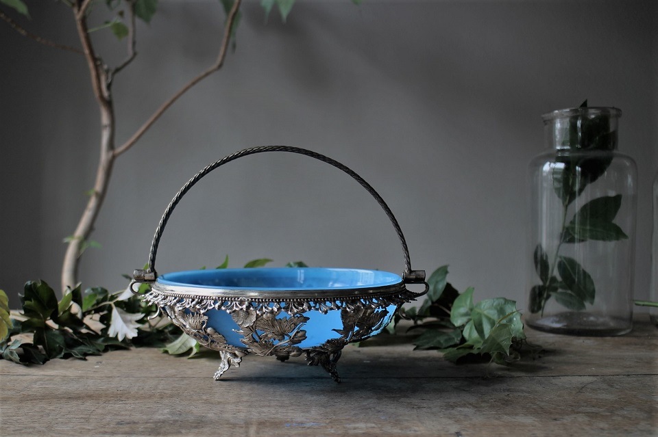 �ե�󥹡��᥿��Х����åȤ˥֥롼���饹�ܥ��뤬�Ĥ�������ݡ��ȡ�5308